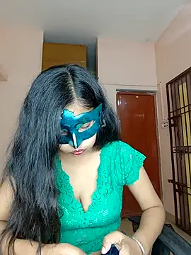 Snapshot of Babbyy_doll chatting on October 2025 07:03:02 PM Babbyy doll online show from October 2025 07:03:02 PM