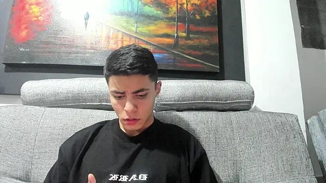 Snapshot of Thomass_conor chatting on January 2025 12:22:01 AM Thomass conor online show from January 2025 12:22:01 AM