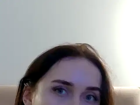 Lilliana Moon online show from February 2025 04:50:01 PM