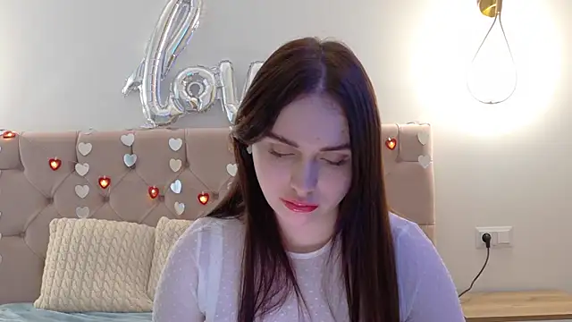 Lilliana Moon online show from February 2025 12:28:01 PM