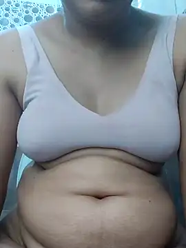 Snapshot of nikkibenza chatting on March 2025 09:14:01 AM nikkibenza online show from March 2025 09:14:01 AM