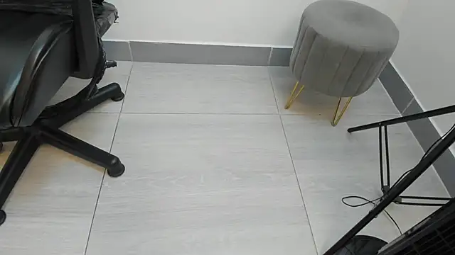 Snapshot of bruno_cavalli chatting on February 2025 05:18:02 PM bruno cavalli online show from February 2025 05:18:02 PM