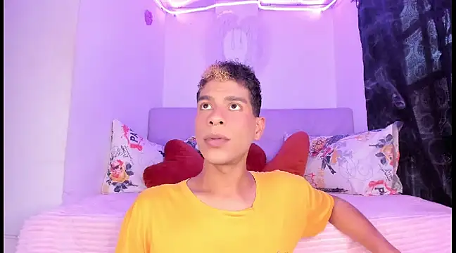 Ethan Boyy online show from February 2025 08:42:02 PM