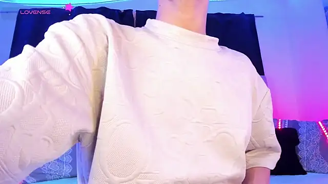 Ethan Boyy online show from February 2026 11:33:01 PM