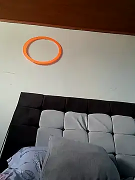 Snapshot of AnonymousGirl chatting on March 2025 01:45:01 PM AnonymousGirl online show from March 2025 01:45:01 PM