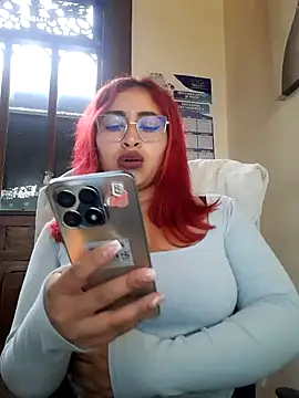 Snapshot of AnonymousGirl chatting on December 2025 02:04:02 PM AnonymousGirl online show from December 2025 02:04:02 PM