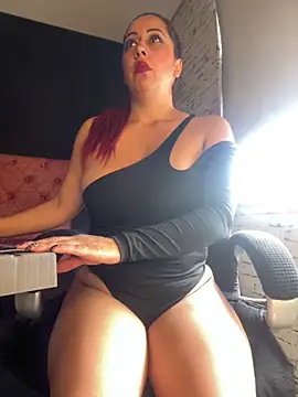 Snapshot of Miss__Melody chatting on September 2025 02:38:02 PM Miss Melody online show from September 2025 02:38:02 PM