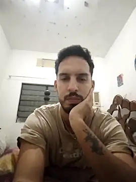 Snapshot of alejo5288 chatting on September 2025 03:28:01 AM alejo5288 online show from September 2025 03:28:01 AM