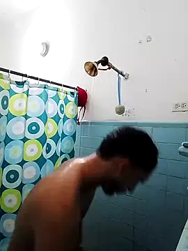 Snapshot of alejo5288 chatting on September 2025 01:19:02 AM alejo5288 online show from September 2025 01:19:02 AM