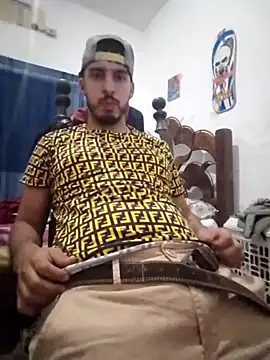 Snapshot of alejo5288 chatting on October 2025 03:07:02 AM alejo5288 online show from October 2025 03:07:02 AM