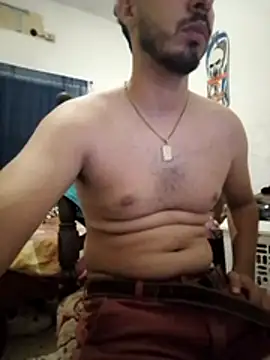 Snapshot of alejo5288 chatting on November 2025 03:28:01 AM alejo5288 online show from November 2025 03:28:01 AM