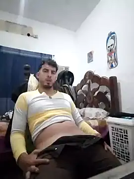 Snapshot of alejo5288 chatting on November 2025 04:01:02 AM alejo5288 online show from November 2025 04:01:02 AM