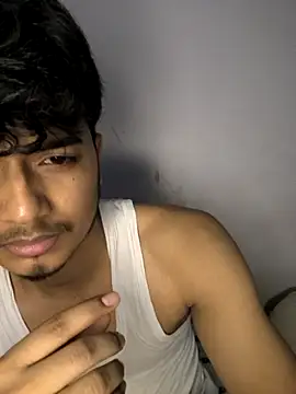 Snapshot of kaif_220 chatting on October 2025 07:00:01 PM kaif 220 online show from October 2025 07:00:01 PM