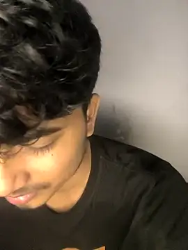 Snapshot of kaif_220 chatting on October 2025 07:56:02 PM kaif 220 online show from October 2025 07:56:02 PM