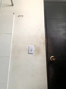 Latinos 2001 online show from January 2026 12:55:01 PM