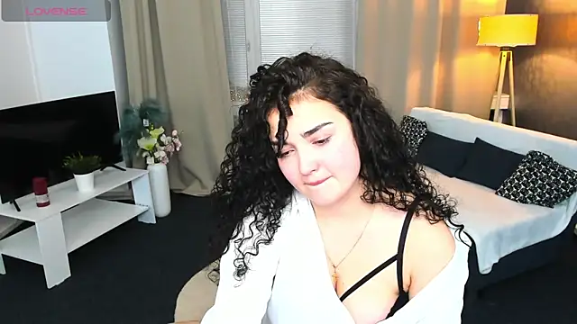 Snapshot of AmeliaLoveee chatting on January 2025 04:20:01 AM AmeliaLoveee online show from January 2025 04:20:01 AM