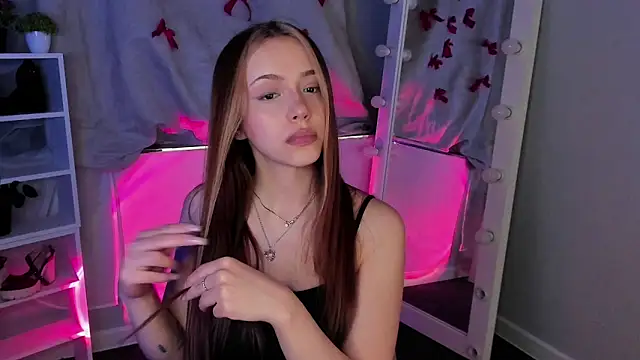 Sahara Shields online show from March 2025 01:20:02 PM