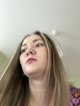 Kiss My Body online show from February 2025 02:23:01 PM