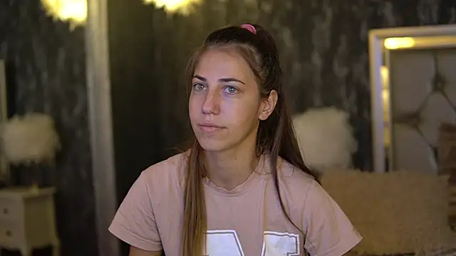 Snapshot of KeylaBlair chatting on September 2025 07:04:01 PM KeylaBlair online show from September 2025 07:04:01 PM