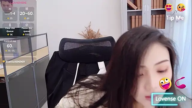 miaomiao-777 online show from August 2026 03:23:02 AM