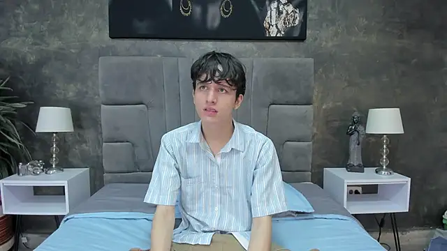 Snapshot of bruce_hans chatting on December 2025 11:59:01 AM bruce hans online show from December 2025 11:59:01 AM