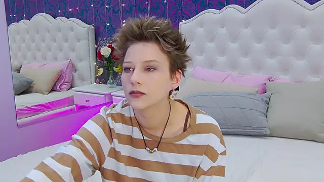 via mayer  online show from March 2025 01:28:02 PM