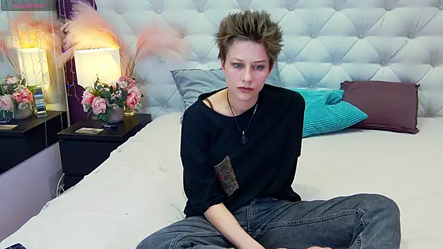 via mayer  online show from March 2025 04:51:02 PM