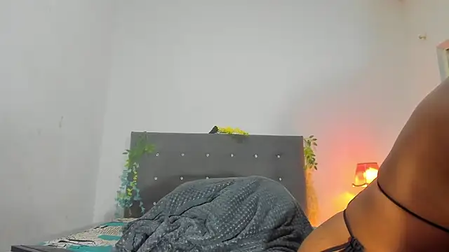 Snapshot of NoaBrowm chatting on November 2025 09:48:01 PM NoaBrowm online show from November 2025 09:48:01 PM