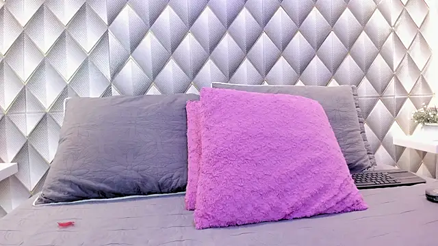 Christal Golden online show from February 2025 06:42:02 PM