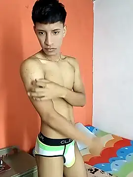 Snapshot of matteo_rivas chatting on January 2025 04:37:02 PM matteo rivas online show from January 2025 04:37:02 PM