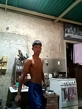 Snapshot of matteo_rivas chatting on January 2025 12:19:02 PM matteo rivas online show from January 2025 12:19:02 PM