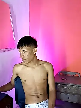 Snapshot of matteo_rivas chatting on February 2025 09:12:01 PM matteo rivas online show from February 2025 09:12:01 PM