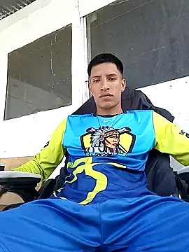 Snapshot of matteo_rivas chatting on September 2025 06:11:02 PM matteo rivas online show from September 2025 06:11:02 PM