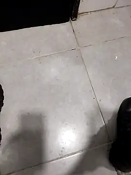 Jinenez online show from October 2025 04:42:01 AM