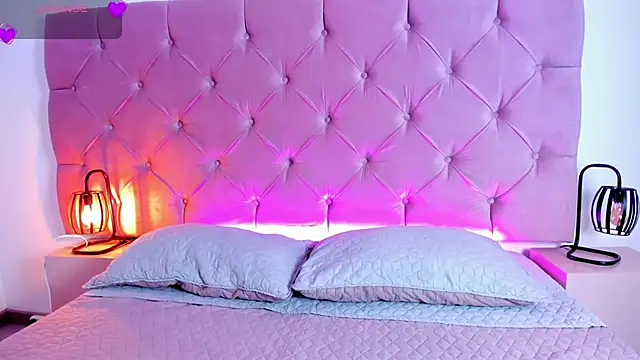 Snapshot of AndySaenzz chatting on March 2025 01:56:02 PM AndySaenzz online show from March 2025 01:56:02 PM