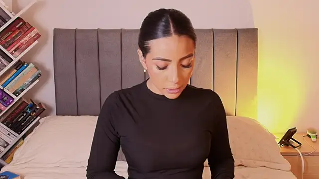 AndySaenzz online show from May 2026 11:28:02 PM