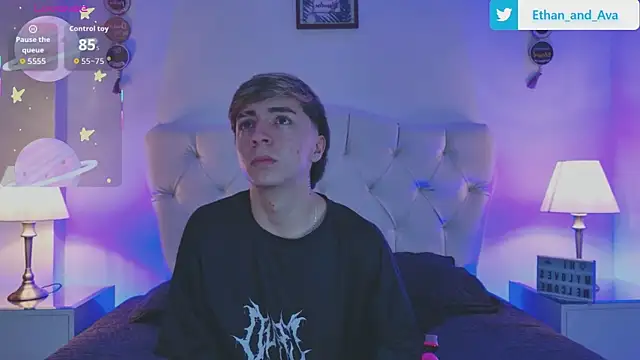 ethan and ava online show from September 2025 01:34:02 PM