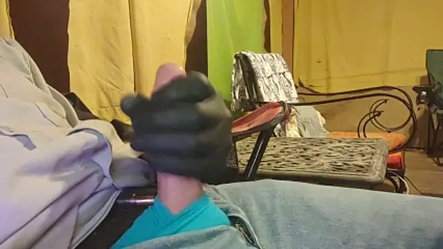 bwcbeat83 online show from January 2026 01:19:01 AM