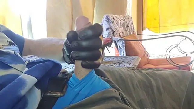 bwcbeat83 online show from March 2026 06:00:01 PM