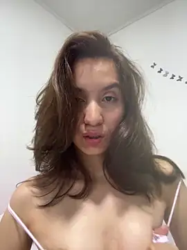 Snapshot of Bella_still chatting on June 2026 10:49:02 PM Bella still online show from June 2026 10:49:02 PM