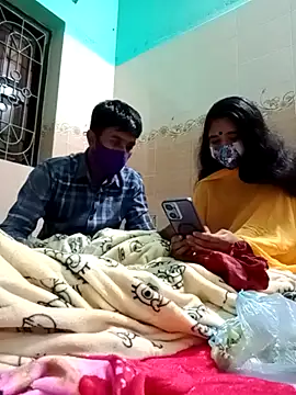 Snapshot of Sexy-Couple20 chatting on January 2025 04:57:02 PM Sexy-Couple20 online show from January 2025 04:57:02 PM