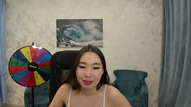 AnnaReyla online show from February 2025 05:47:02 PM