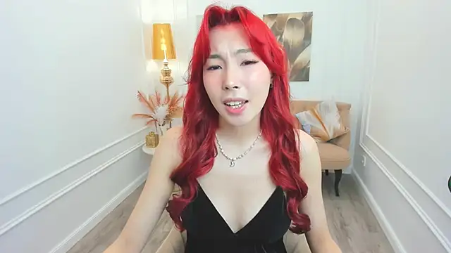 AnnaReyla online show from May 2026 11:18:01 AM