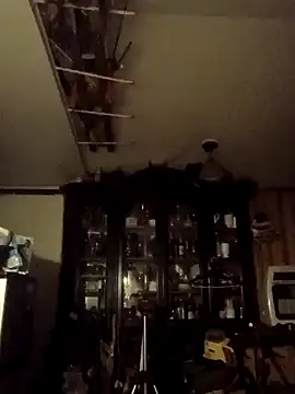 Snapshot of Almightyyahm chatting on April 2026 11:21:03 PM Almightyyahm online show from April 2026 11:21:03 PM