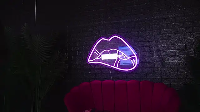 Snapshot of Annabellerise chatting on September 2025 04:15:01 AM Annabellerise online show from September 2025 04:15:01 AM