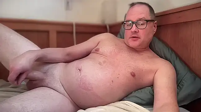   DR3W   online show from February 2025 04:48:02 PM