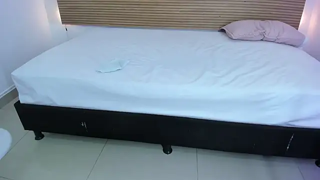 LucyCanel online show from February 2025 02:11:02 PM