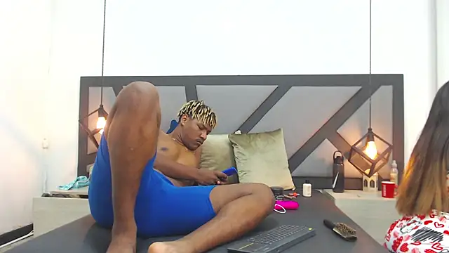 Axel black1 online show from January 2025 06:00:01 PM