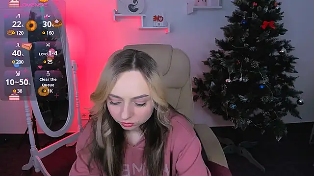 Snapshot of Noirael chatting on January 2025 12:13:01 AM Noirael online show from January 2025 12:13:01 AM