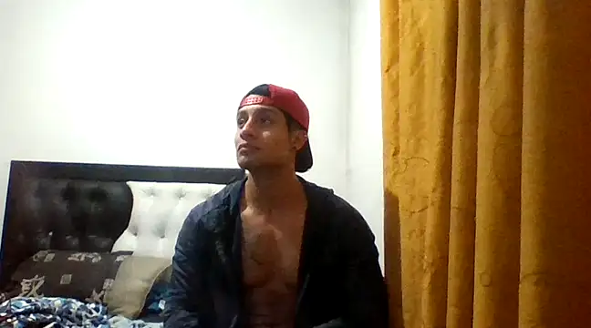 davidcr89 online show from February 2025 07:15:02 AM